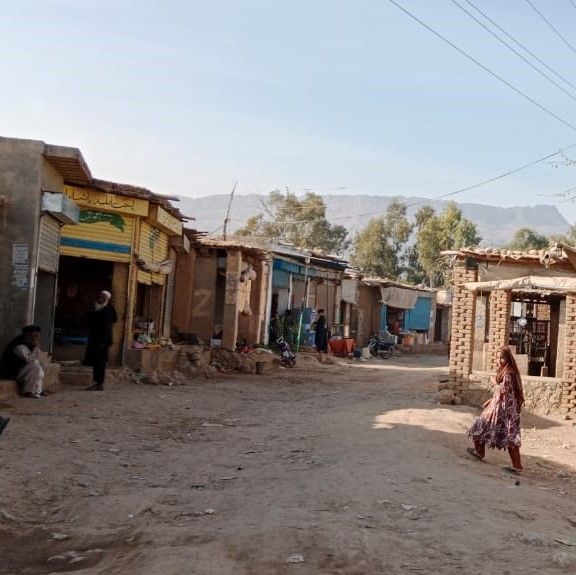 <p>کوٹ چاندنہ کا مہاجر کیمپ پاکستان میں افغان مہاجرین کی پہلی بستی تھی جو آج بھی قائم ہے<br></p>